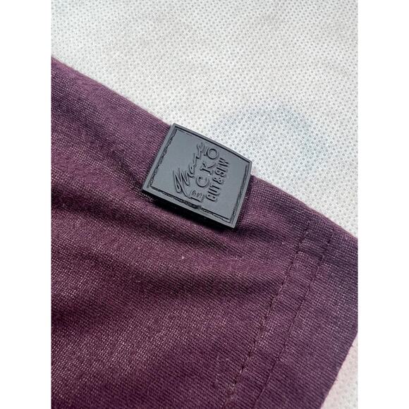 Marc Ecko T-Shirt Men’s Size XXL V-Neck Purple Cut Sew Large Logo Graphic Tee - Picture 7 of 14